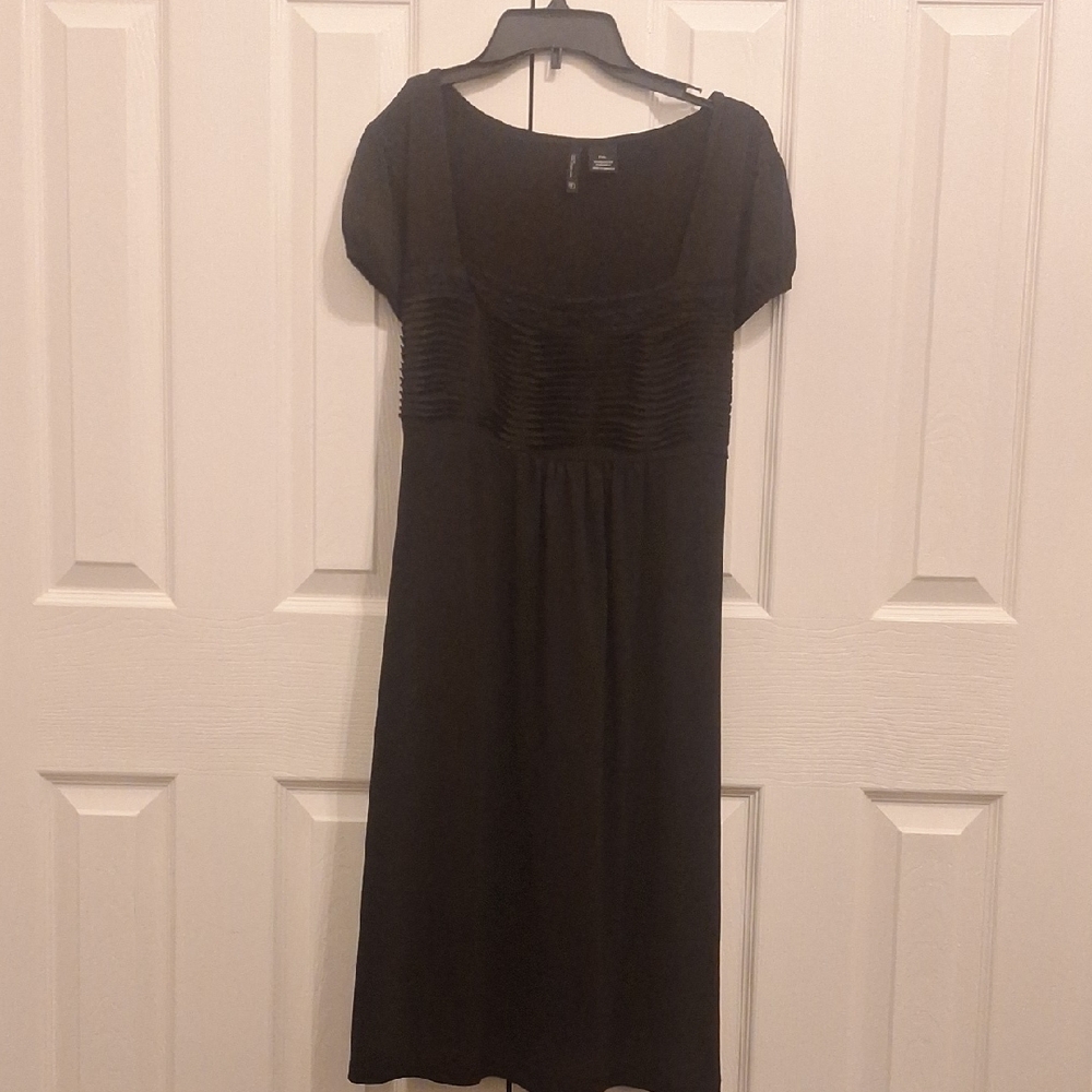 Elegant Black Midi Dress